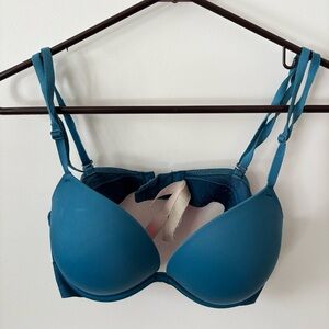 PINK Victoria's Secret Teal Bra